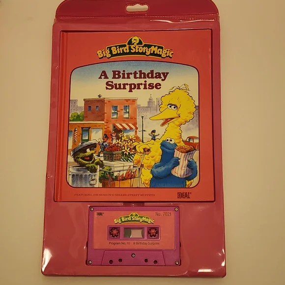 1986 Ideal Big Bird StoryMagic  Storybook & Cassette Tape - A Birthday Surprise - Picture 8 of 16